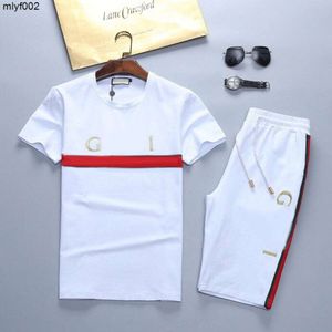 Mens Verão Treino Moda Pulôveres T-shirt Clássico Tendência Shorts Sportswear Outfits Designer Redondo Pescoço Preto e Branco Masculino Mulheres Terno Suor Ternos