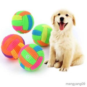 ألعاب الكلب مضغ كرات متوهجة شكل كرة قدم LED LED LIGH