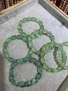 Braccialetti di fluorite verde filo Bracciale con pietre preziose naturali per donna Fascino da uomo Gioielli di lusso con ciondoli regalo