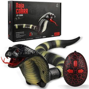 RC Snake Realistic Snake Toys Infrared Receiver Electric Simulated Animal Viper Toy Joke Trick Mischief For Kids Halloween 240103