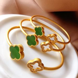 Bracciale rigido di design trifoglio di lusso in oro 18 carati retrò vintage da donna bianco pietra verde aperto elegante fascino bling diamante braccialetti di cristallo braccialetti gioielli regalo