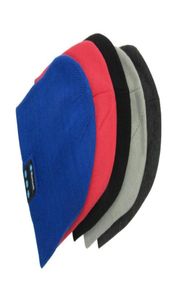 Yepyeni moda Beanie Hat Cap Kablosuz Bluetooth Kulaklık Akıllı Kulaklık Hoparlör Mikro Kış Kış Açık Spor Stereo M9284168
