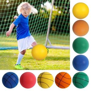 182124cm Silent Basketball Bounced Mute Quiet Balls ImpactResistant Training Ball Gift For Patios Playrooms Gyms 240103
