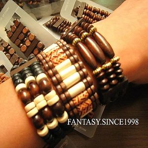 Bangle Wholesale 24pcs blandade stilar Vintage Men's Wood Pärla manschettsmyckesmycken armband helt nya