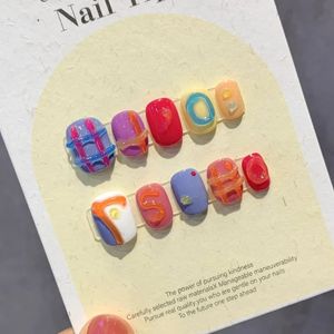Breve stampa Kawaii fatta a mano su unghia con design giapponese carino riutilizzabile unghie finte con colla acrilica punta per nail art per ragazze 240104