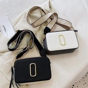 RETAIL designer Women shoulder Bags New 2022 Contrast Color Small Square Bag Trend Letter Single Messenger Bag 20-12-7cm M001235S