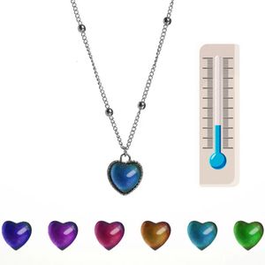 New Creative Emotional Necklace Color Change Emotional Temperature Control Heart shaped Pendant Stainless Steel Chain Jewelry 240104