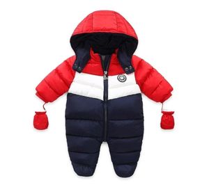 Baby Boy Winter Down Snowsuit Nyfödda tjocka ytterkläder Rompers Fleece Liner Baby Snow Wear Hooded Jumpsuit Barnkläder 208140992