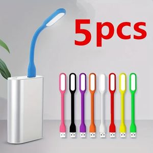 Luce USB da 5 pezzi, luce LED portatile, piccola luce notturna USB, luce da scrivania LED a risparmio energetico, luce bianca a risparmio energetico di alta qualità