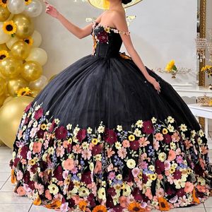 Mexikansk svart quinceanera klänningskulklänning från axel broderad flerfärgad applikation charro sweet 16 klänningar vestidos de 15