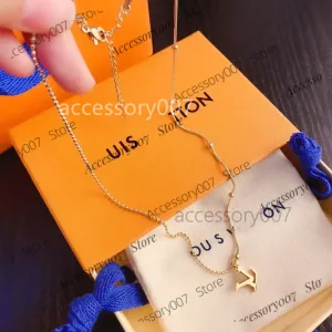 collana di gioielli firmati Collana di design di lusso da donna Collane con lettere in acciaio inossidabile placcato oro 18 carati Accessori per gioielli da sposa