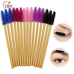 Makyaj fırçaları 50pcs naylon mini kirpik fırçası tek kullanımlık maskara asaları uzantısı mikrobrush kaş aplikatörü DIY