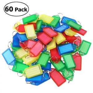 60 Stück mehrfarbige Schlüsselanhänger aus Kunststoff, Etiketten mit Ringen, Innenzubehör, zufällige Farbe 240104