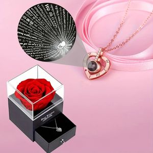 Love Heart Necklace With Luxury Rose Box 100 Languages ​​I Love You Projection Jewelry for Girlfriend 2023 Christmas Romantic Gift 240104