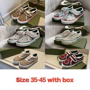 2024 New Style Shoes Tennis 1977 Men Women Casual Shoe Canvas Shoe ObinideredRubber Flat Bottom Sneakers Vintage Bowling Seristant Assistant Ared