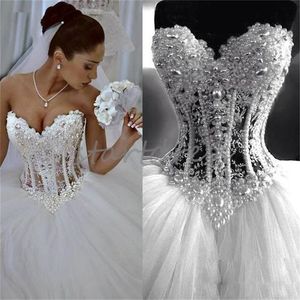 Princess White Ball Gown Wedding Dress With Pearls Illusion Top Sweetheart Country Style Bridal Dress Floor Length Tulle Corset Elegant Bride Dress 2024 Mariage