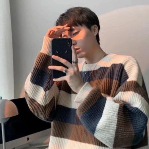 Men's Sweaters Clothing Brown Pullovers Knit Sweater Male Round Collar Striped Crewneck Warm Loose Fit Designer Luxury Long Sleeve A