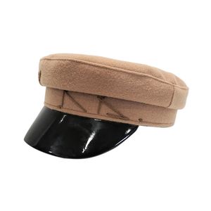 Designerskie berety dla kobiet w 100% wełniane haftowane kowbojskie czapki rozmiar s m l kapelusze płaskie top ośmioboczny czapki dyniowe zwykłe czapki gazety czapka wiosenna zima
