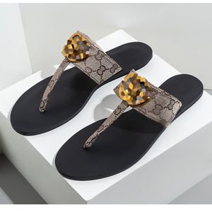 Дизайнерские тапочки G Thong Flip Flop Brand Женщины G Uccirslides Новейшие сандалии пляж.