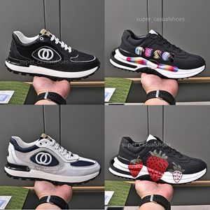 Designer Rhyton Scarpe casual Uomo RUN Sneakers Ricamo Interlocking G Scarpe Moda Suola in gomma Trainer taglia 38-45 Con scatola