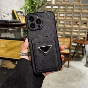 modedesigner P varumärke kortslit påsarhållare telefonfodral för iPhone 15 14plus 13pro 12 11 pro max mini xs xr 7 8 plus triangulär typskylt tpu plånbok mjuk stockskydd