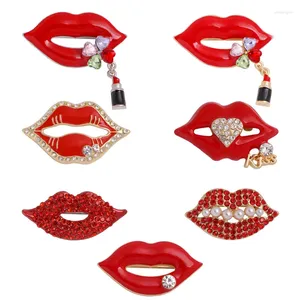 Brooches Red Enamel Rhinestone Lips For Women Girls Fashion Sexy Mouth Pearl Shining Collar Pin Banquet Party Daily Jewelry Gift