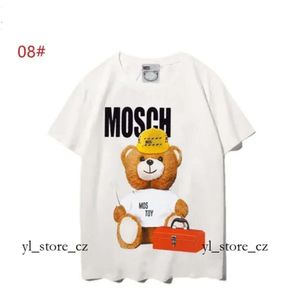 Designer Moschino T-shirt de luxo de alta qualidade Marca Moschino Camiseta Roupas Spray Carta Manga Curta Primavera Verão Maré Homens e Mulheres 2024