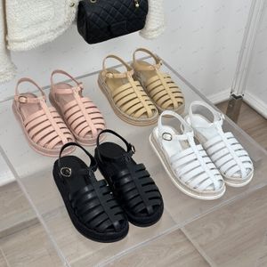 Hochwertige neue Sommersandalen Brand Designer Weaving Hollow Flat Beach Chunky Heel Plattform Echtes Leder Slingback Schuhe Retro Stroh römisch Stil Sandalen