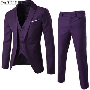 3pc Erkekler Mor Suit Jacketpantsvest Marka İnce Fit Zarif Takım Pantolonlu Mens Trooming Busienss Smokin Takım Ternos S-6XL 240104