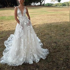 Klänningar backless 2022 Boho Wedding Dress 3D Appliced ​​Summer Beach Brudklänningar från axeln tyll älskar spets utomhus dam äktenskap dr