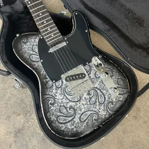 Używana gitara elektryczna owadów koralowych z farbą Nitro Black Paisley, bezpłatna wysyłka