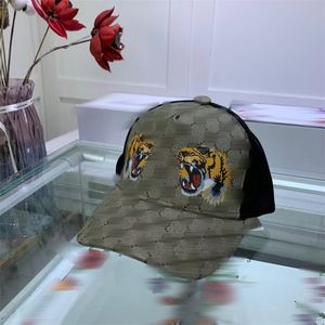 2024 New Design Tiger Embroidered Snake Baseball Hat Casual Fashion Men's and Women's Duck Tongue Hat Cotton Sunscreen Mesh Truck Driver Adjustable Hat