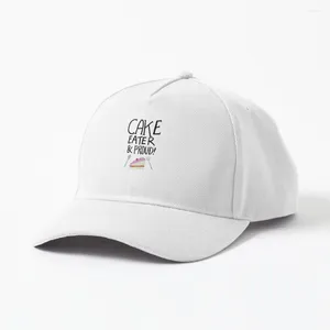 Ballkappen „Cake Eater“ und „Proud Cap“, entworfen von MaCorrigan