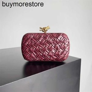 Designer Clutchs Bag BottegaaVeneta Dinner Woven Genuine Leather 2023 Autumn Woven Bag Genuine Leather Bag Handmade Small Bag for Women Versatile and Simple Tqq