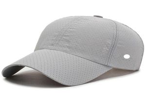 NWT ll utomhus baseballhattar yogavisir boll mössor duk liten hål fritid andningsbar mode sol hatt för sport cap strapback ha8744465