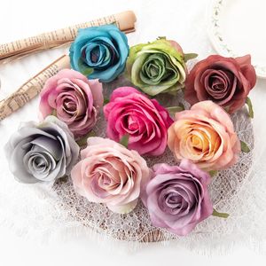 Konstgjorda blommor huvud 8cm 100 st Retro Silk Rose Diy Wedding Garden Home Living Room Decor Accessories Scrapbooking Christmas 240105