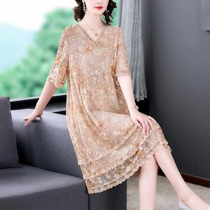 Klänning Spring Embroidery Jacquard Silk Long Sleeve Midi Dress Women Korean Elegant BodyCon Party Night Dress 2023 Ny lyxig chic klänning