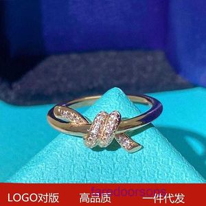 Rodzina t podwójne pierścień Tifannissm Pierścienie S925 Srebrny mały luksusowy różowy naszyjnik z węzłem Diamond 18k Rose Gold Walentynki Prezent mają oryginalne pudełko