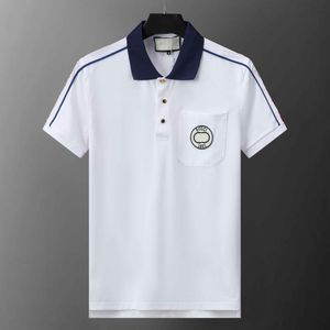 Mens Polo Camisas Verão Itália Designer Homens Roupas Manga Curta Moda Polo Casual Lapela Cor Sólida Carta T Camisas Múltiplas Cores Disponíveis Plus Size M-3XL