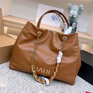 Borsa tote grande da donna retrò da 41 cm Borsa tote grande con hardware dorato Borsa da viaggio portatile di grande capacità Borsa a tracolla firmata Shopping Pochette da viaggio Valigia