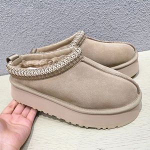 designer shoes slippers Tasz Winter plush slippers Warm cotton shoes Snow boots Half slippers Sandals and slipper 01