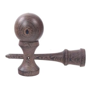 Colore del legno Kendama Ball Profesional Toy Kendama Palle da giocoliere Giocattoli per bambini Gioco per adulti Compleanno Giocattolo di Natale 240105