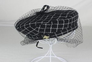 Chapéus de boina de treliça de malha para mulheres moda elegante chapéus octogonais moda pequena abelha senhoras chapéus de alta qualidade fabricantes5298469
