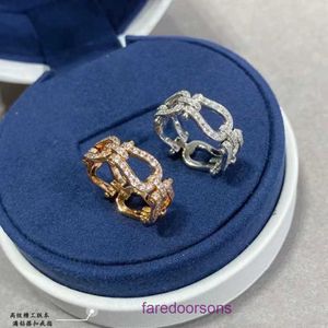 Ciondolo Anello Cravatta Casa Collare Catena Designer di gioielli Tifannissm Famiglia Ferro di cavallo 925 Argento puro placcato Oro 18 carati Fibbia con diamanti pieni Scatola originale