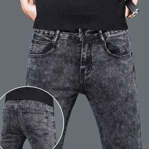 Осенне-зимние плюшевые шерстяные корейские модные мужские джинсы скинни с начесом из флиса, тонкие согревающие толстые брюки, брюки 240104