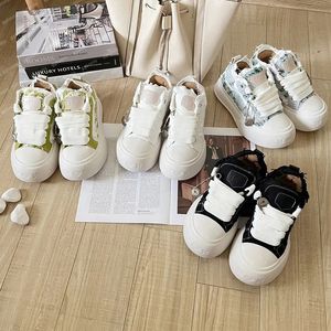 Soap Opera Sneaker Designer Casual Shoes Women Fashion Leather Camera Style Canvas Bubble Graffiti Shoe Bottom Travel Training Shoe