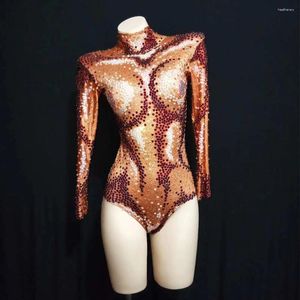 Sahne Giyim Uzun Kollu Kahverengi Parlayan Rhinestones Arka Seksi Bodysuits Kadınlar Gece Kulübü DJ Parti Giyim Şarkıcı Kostümleri