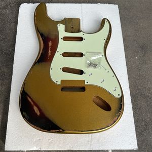 O corpo da guitarra elétrica com pintura Nitro pode ser modificado e personalizado em todas as cores