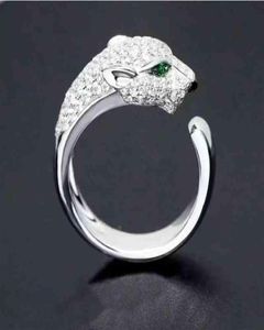 Fan Bingbing kan justera Panther -ringen och diamanthanden med en modern personlighet 188T2061378