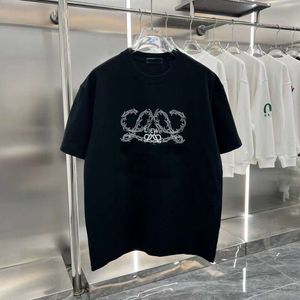 Moda Casual Men's Designer luksus Chaopai Classic Wysokiej jakości wczesna wiosna 2024 Nowy alfabet haftowany wydrukowany koszulka okrągła szyi luźne pary